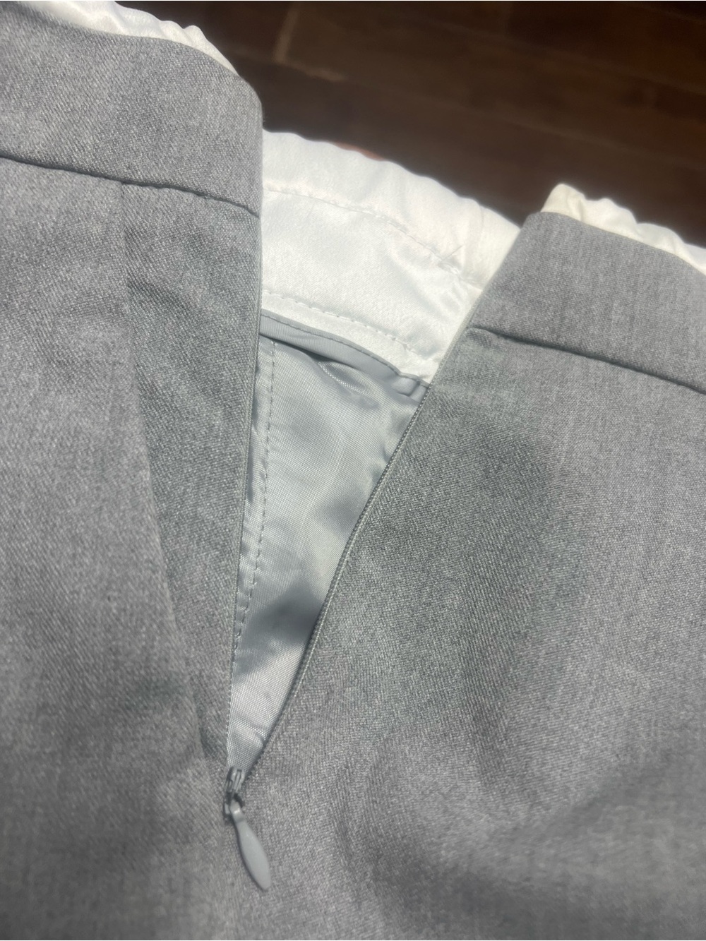 Zara Grey Wide Leg Pants White Satin Waist Detail XS 24 - Picture 2 of 6